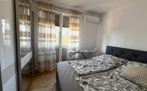Трёхкомнатный апартамент , Солнечный Берег ID: 55605