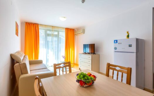 Двухкомнатный апартамент на первой линии в Arena 1, Святой Влас ID: 55542