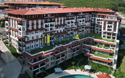 Трехкомнатная квартира с видами на море в Святом Власе ID: 24087