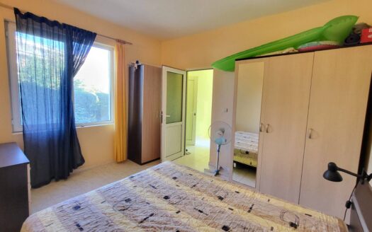 Двухкомнатная квартира в Святом Власе с выходом на территорию ID: 53744