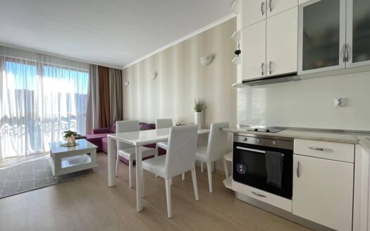 Трехкомнатная квартира у моря на Солнечном Берегу ID: 20450