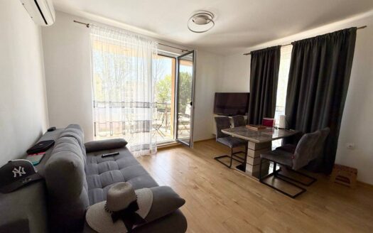 Трёхкомнатный апартамент , Солнечный Берег ID: 55605