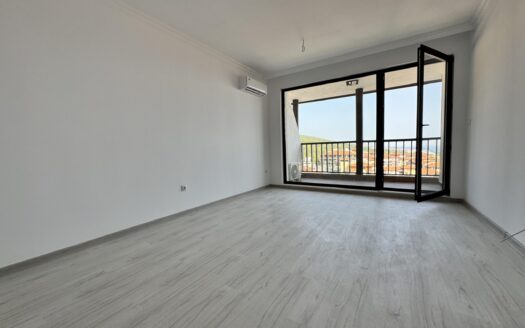 Трехкомнатная квартира с видами на море в Святом Власе ID: 24087