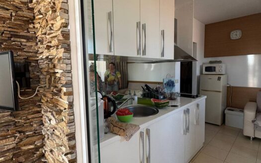 Двухкомнатная квартира в центре Солнечного Берега ID: 43489