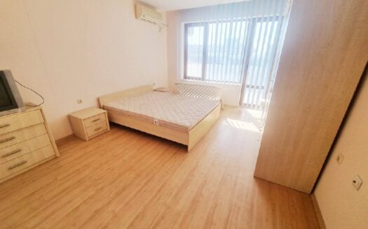 Двухкомнатная квартира с видом на бассейн в Messambria Fort ID: 47387