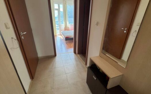 Двухкомнатная квартира без таксы на Солнечном Берегу ID: 44168