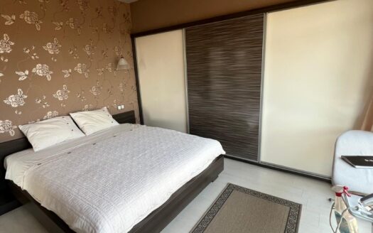 Трёхкомнатная квартира с видом на бассейн на Солнечном Берегу ID: 36467