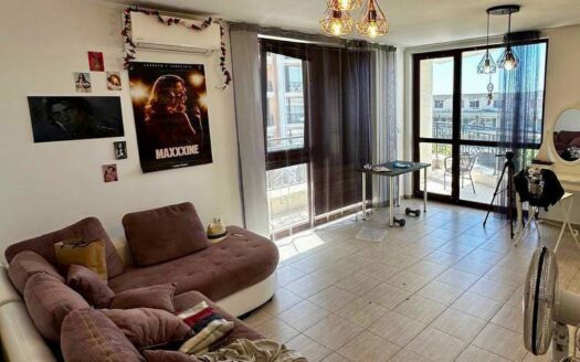 Четырёхкомнатный апартамент у моря в Святом Власе ID: 55615