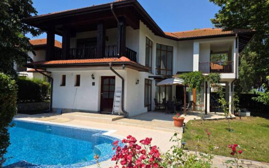 Комфортный дом с бассейном в Ахелое у моря ID: 56543