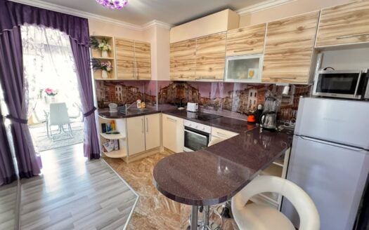 Трёхкомнатная квартира с мебелью и видом на море в Villa Florence ID: 36085