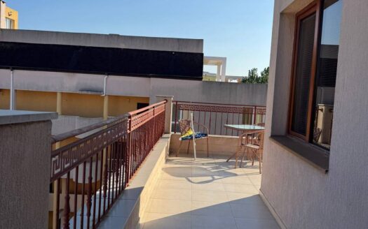 Двухкомнатная квартира в центре Солнечного Берега ID: 43489