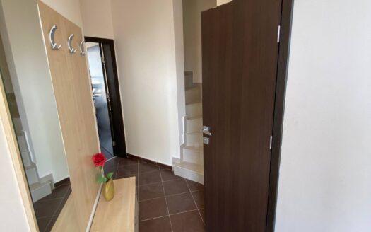 Двухэтажный дом с 2 спальнями в Imperial Heights ID: 48607