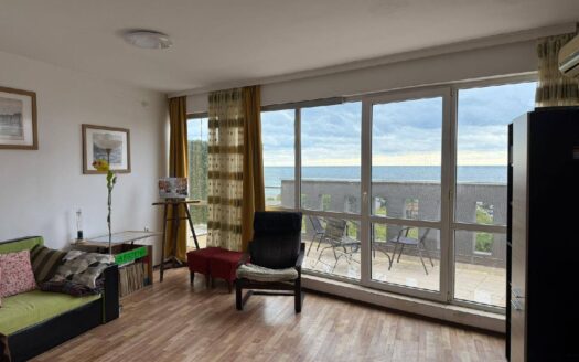 Двухкомнатная квартира 120 м² с видом на море в Равде ID: 49081