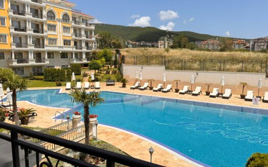 Трёхкомнатная квартира с мебелью и видом на море в Villa Florence ID: 36085