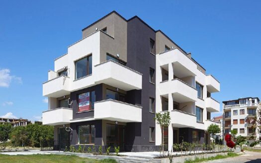 Трёхкомнатная квартира в Равде, 12 минут до моря ID: 56355