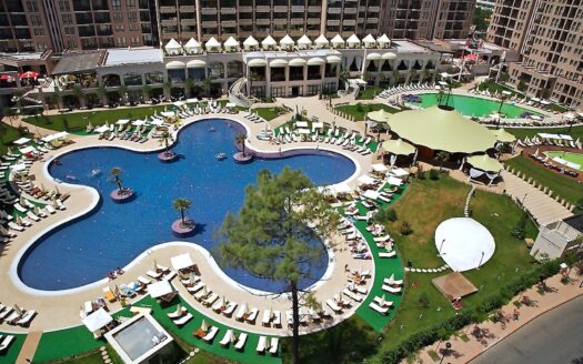 Двухкомнатная квартира с бассейном в Royal Beach Barcelo ID: 36412