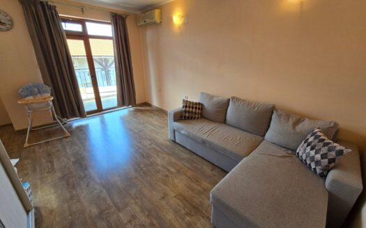 Двухкомнатный апартамент с перепланировкой в Равде ID: 55900