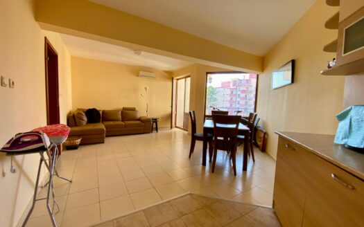 Двухкомнатная квартира с бассейном в Shato Del Mar ID: 48901