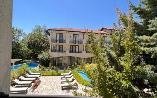 Двухкомнатная квартира с видом на бассейн в Обзоре ID: 36763