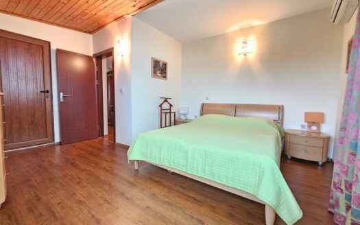 Трёхкомнатная квартира у моря в Созополе ID: 45542