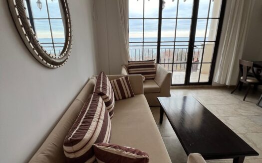 Трехкомнатная квартира с видом на море в Обзоре ID: 36872