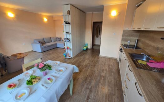 Двухкомнатный апартамент с перепланировкой в Равде ID: 55900