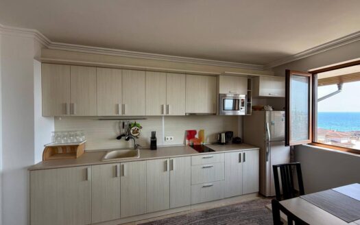 Трёхкомнатная квартира с видом на море в Святом Власе ID: 50986