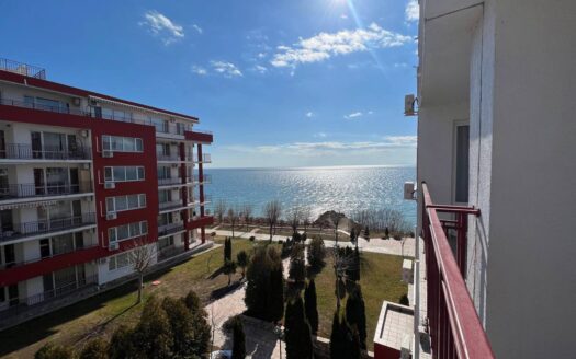 Двухкомнатный апартамент у моря в Marina Fort Noks, Святой Влас ID: 33772