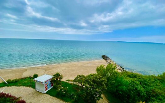 Трехкомнатная квартира с видом на море в Святом Власе ID: 33946