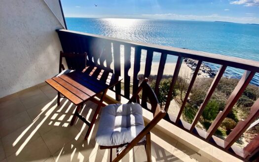 Трехкомнатная квартира с видом на море в Святом Власе ID: 33946