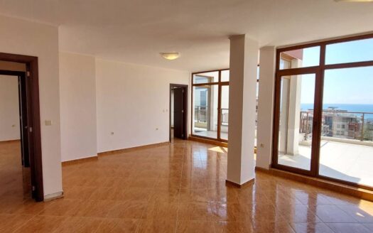 Трехкомнатная квартира с видом на море в Helios ID: 33982