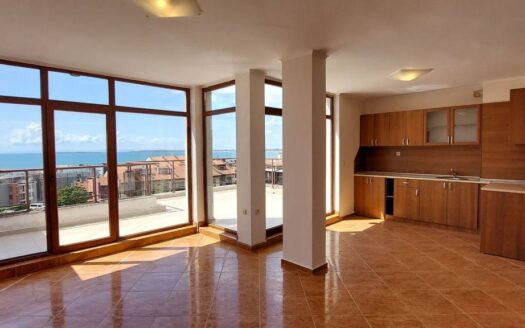 Трехкомнатная квартира с видом на море в Helios ID: 33982