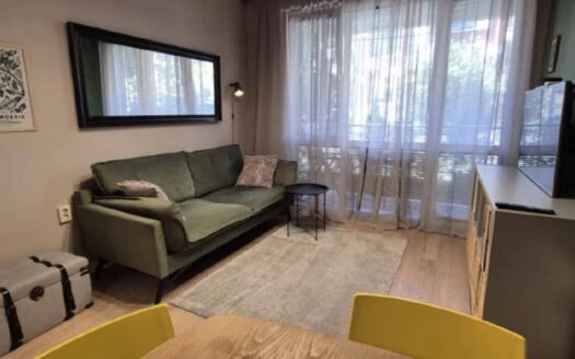 Трёхкомнатная квартира в Sea Breeze, Святой Влас ID: 57208