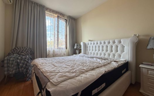 Трёхкомнатная квартира с двумя спальнями в комплексе «Райский сад», Святой Влас ID: 79084