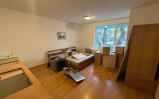 Дешёвая студия в 250 метрах от моря на Солнечном берегу, район Чайка ID: 77969