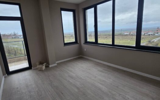 Дом в Кошарице — жизнь рядом с природой и школой ID: 57230