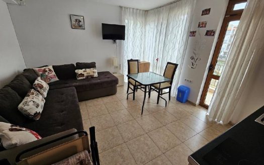 Святой Влас — жилой комплекс Compass | двухкомнатная квартира с видом на бассейн ID: 79534