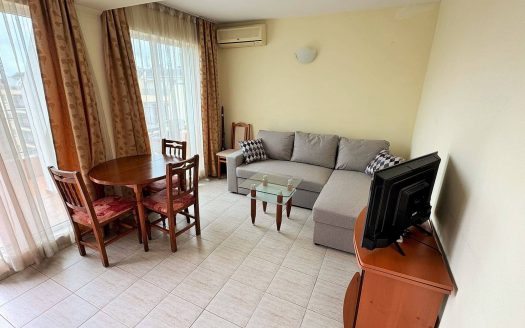 Двухкомнатная квартира с видом на бассейн в комплексе Polo Resort, Солнечный берег ID: 78001