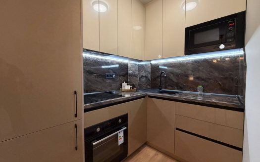 Солнечный берег — жилой комплекс Emilia Romana Verde | новая трёхкомнатная квартира с мебелью ID: 79504