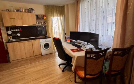 Двухкомнатная квартира с видом на море на первой линии — Русалка, Святой Влас ID: 80078