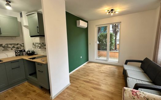 Равда — жилой комплекс Riviera Garden | двухкомнатная квартира на партере с собственным двором, без таксы обслуживания ID: 79550