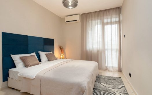 Трёхкомнатная квартира с видом на бассейн в центре Солнечного берега, Bravo 5 ID: 79978