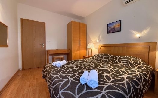 Трёхкомнатная квартира с видом на море в комплексе «Райский сад», Святой Влас ID: 79063