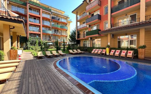 Трёхкомнатная квартира с большой террасой и двумя санузлами в комплексе Sunny View Central, Солнечный берег ID: 78610