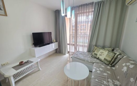 Star Dreams, Святой Влас — трёхкомнатная квартира 99 м² с боковым видом на море ID: 81797