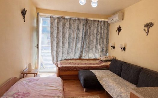 Солнечный берег | студия 21 м² | жилой дом | 300 м до моря | 32 000 € ID: 82005