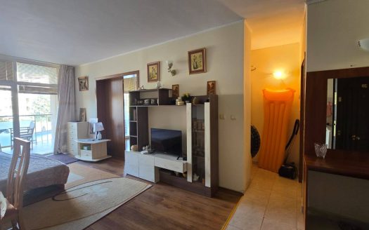 Двухкомнатная квартира — Semiramida Gardens, Солнечный берег ID: 83992